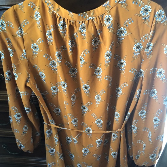 Ann Taylor Mustard Floral Long Sleeve Dress - Picture 4 of 5